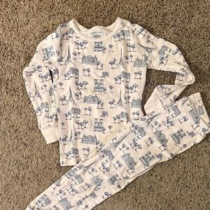 Janie and Jack Cream Pajama Set with Blue Print